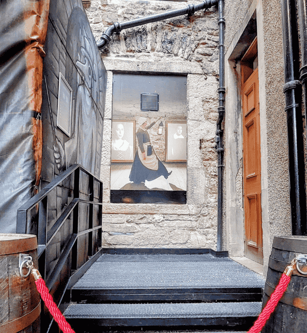 marys kings close tour edinburgh