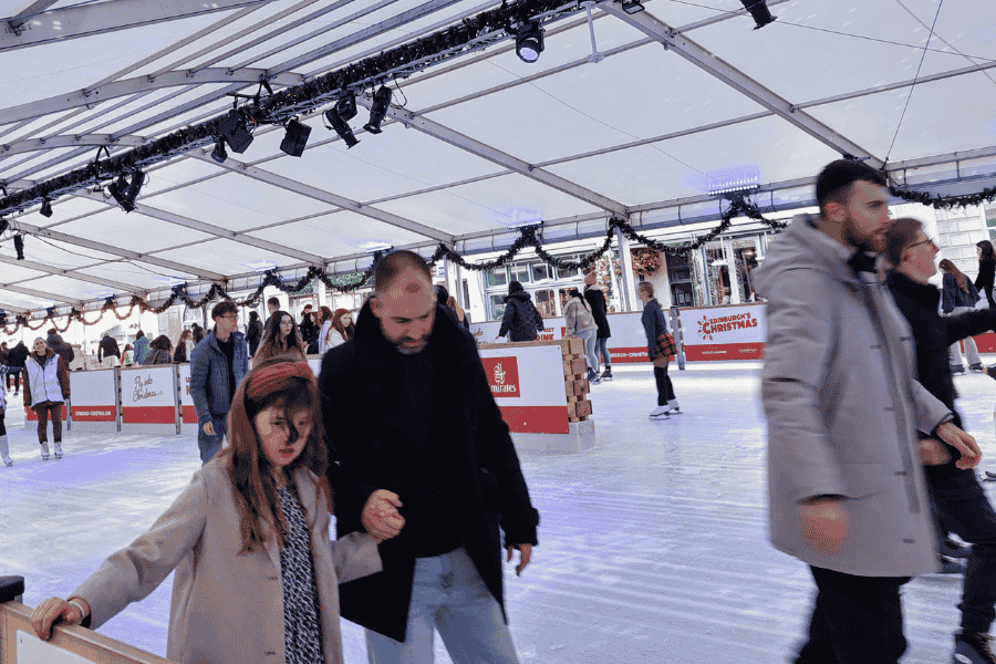 Family fun at Iceskating in Edinburgh