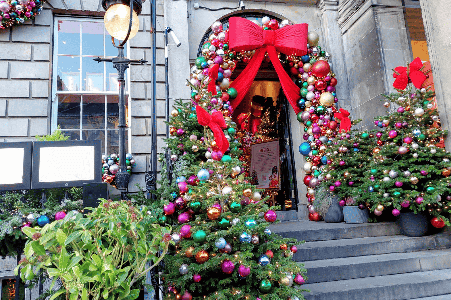 Tigerlily - Christmas in Edinburgh